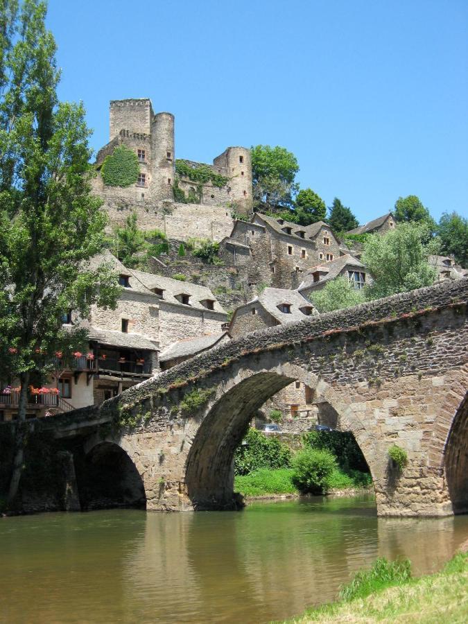 Chambre D'Hotes Au Chateau De Belcastel Esterno foto
